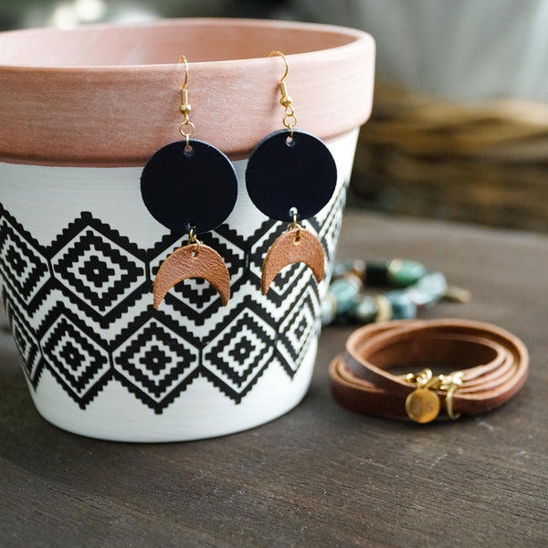 Leather Moon Earrings | Luna